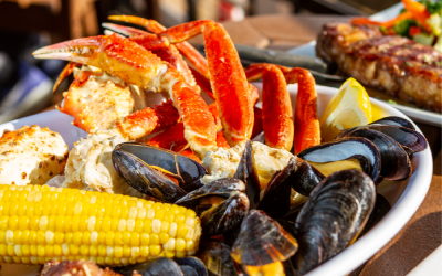 Crab legs and mussels